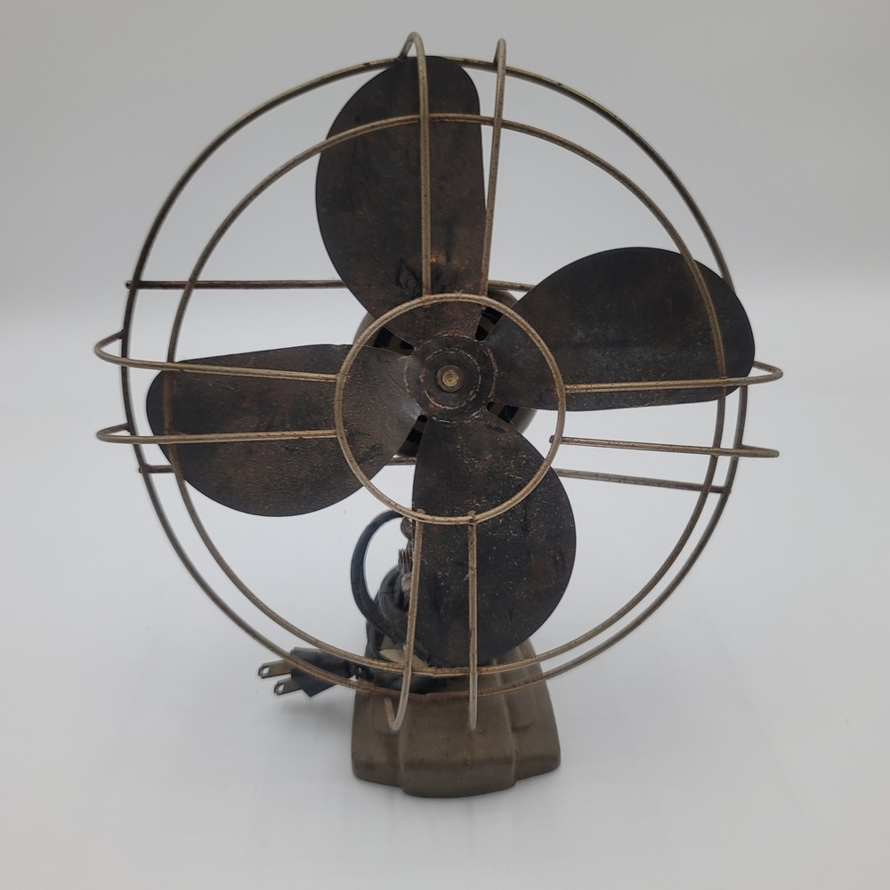 Vintage Polar Cub Electric Desk Fan Industrial Metal 4 Blade PARTS OR REPAIR